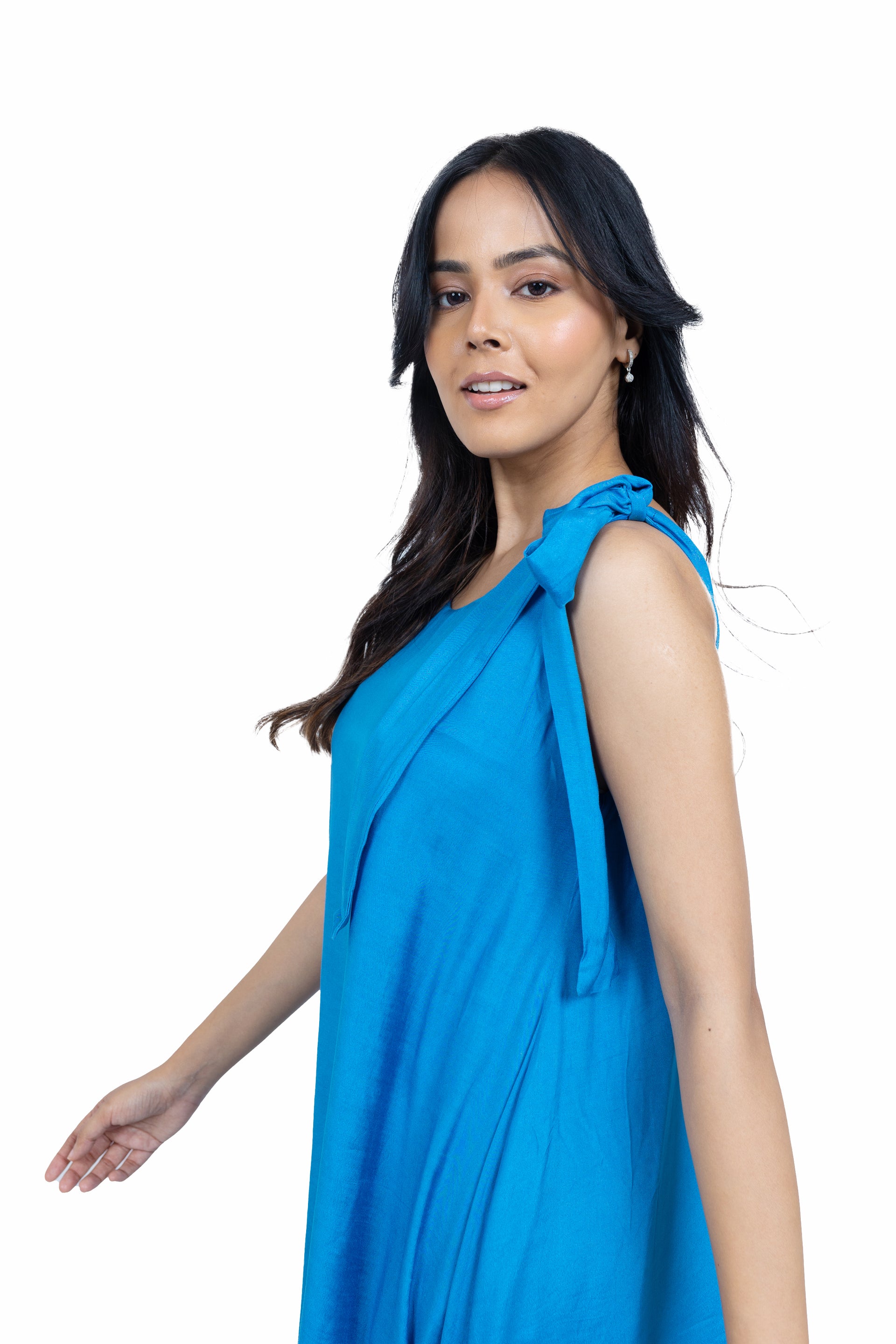 Shoulder bow dress