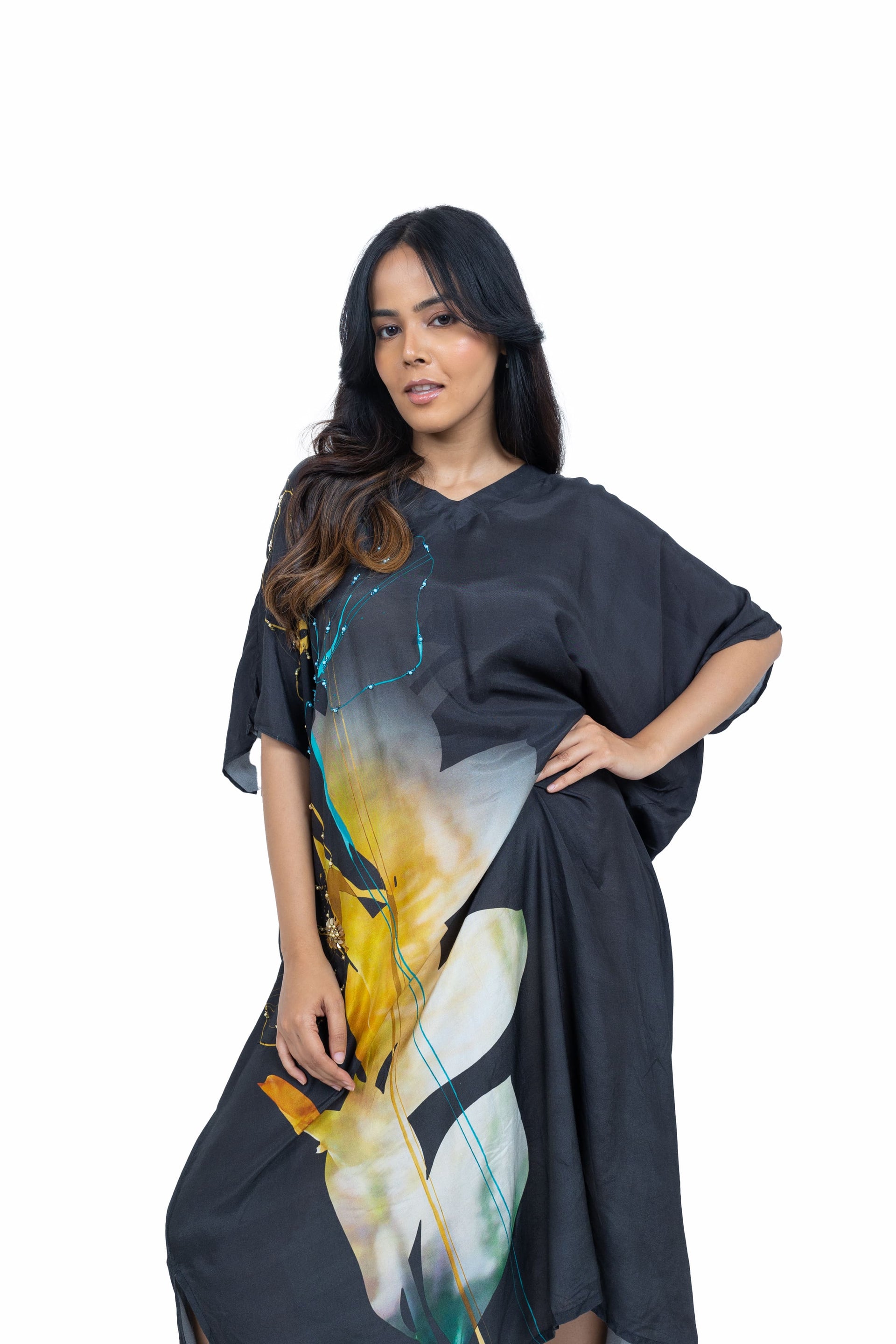 Inside knot kaftan